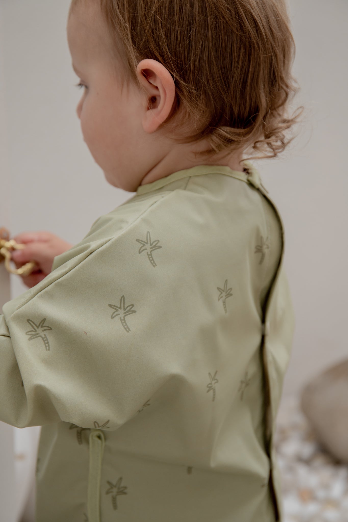 SECONDS - Besbubs Waterproof Food & Play Smock Bib - Palm Trees